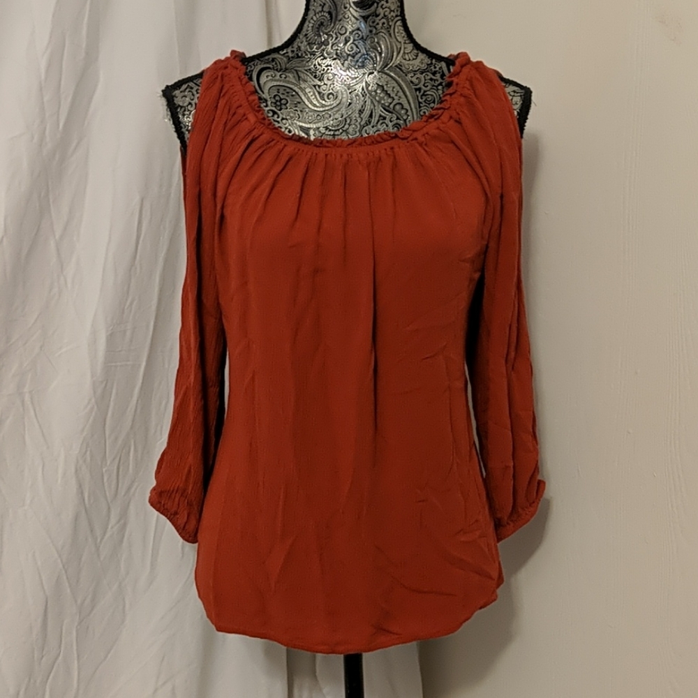 ✨5/$25✨ Anthropologie orange off the shoulder top